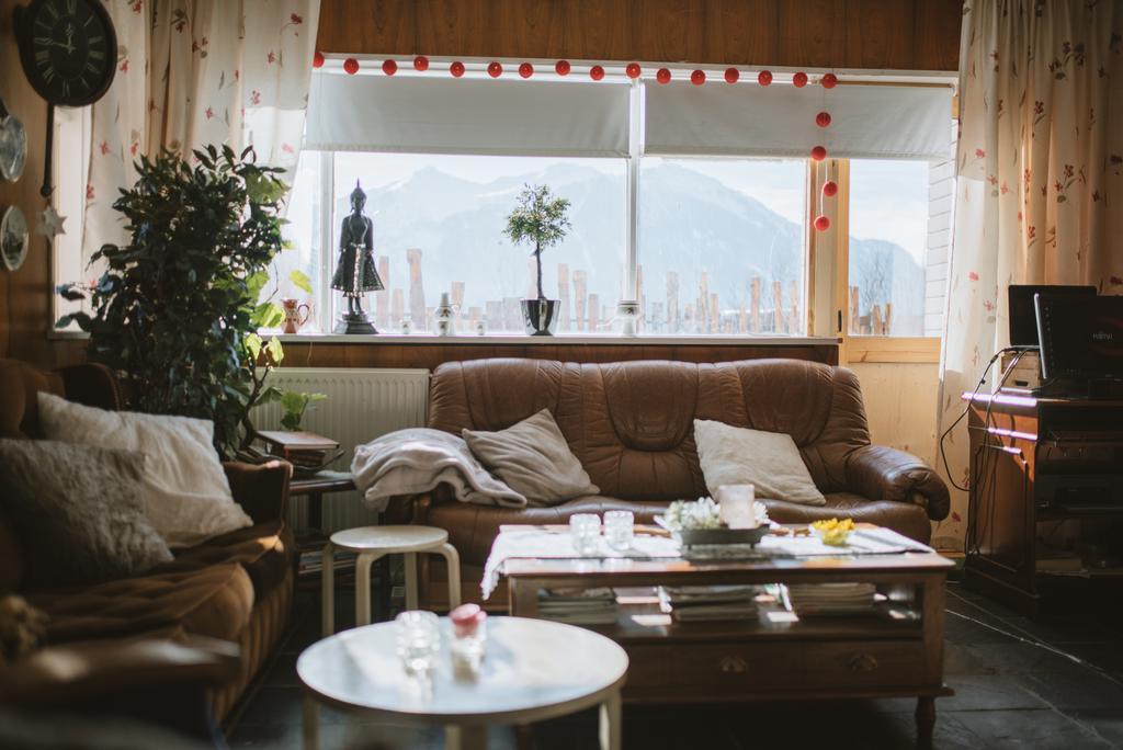 Blomasetrith Homestay ボルガルネース エクステリア 写真